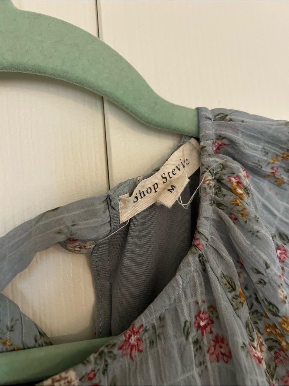 Shop Stevie Henderson Cottage Dress - Picture 3 of 4